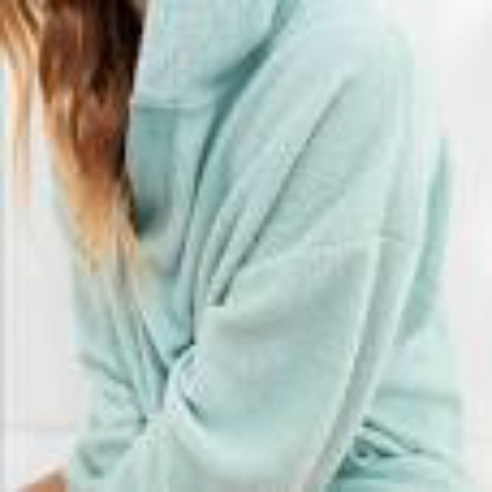 NWT: Aerie Snowed-In Fleece Hoodie Size Medium